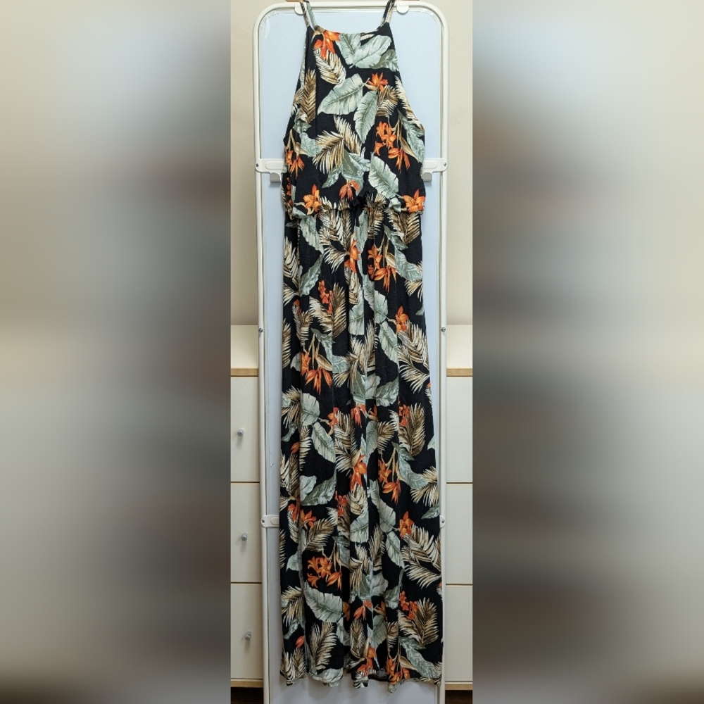 Floral Halter Maxi Dress